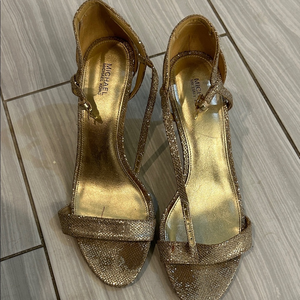 Michael Kors Glittering Gold Heels
